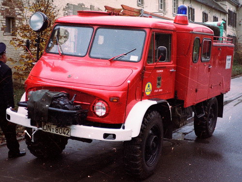 files/guerzenich/bilder/Fahrzeuge/historisch/02 DN-8042 1983 H RW1 DN-Guerz.jpg